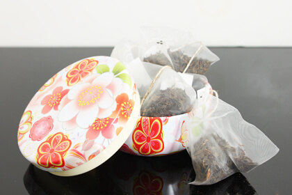 かわいいお茶缶:朝宮紅茶